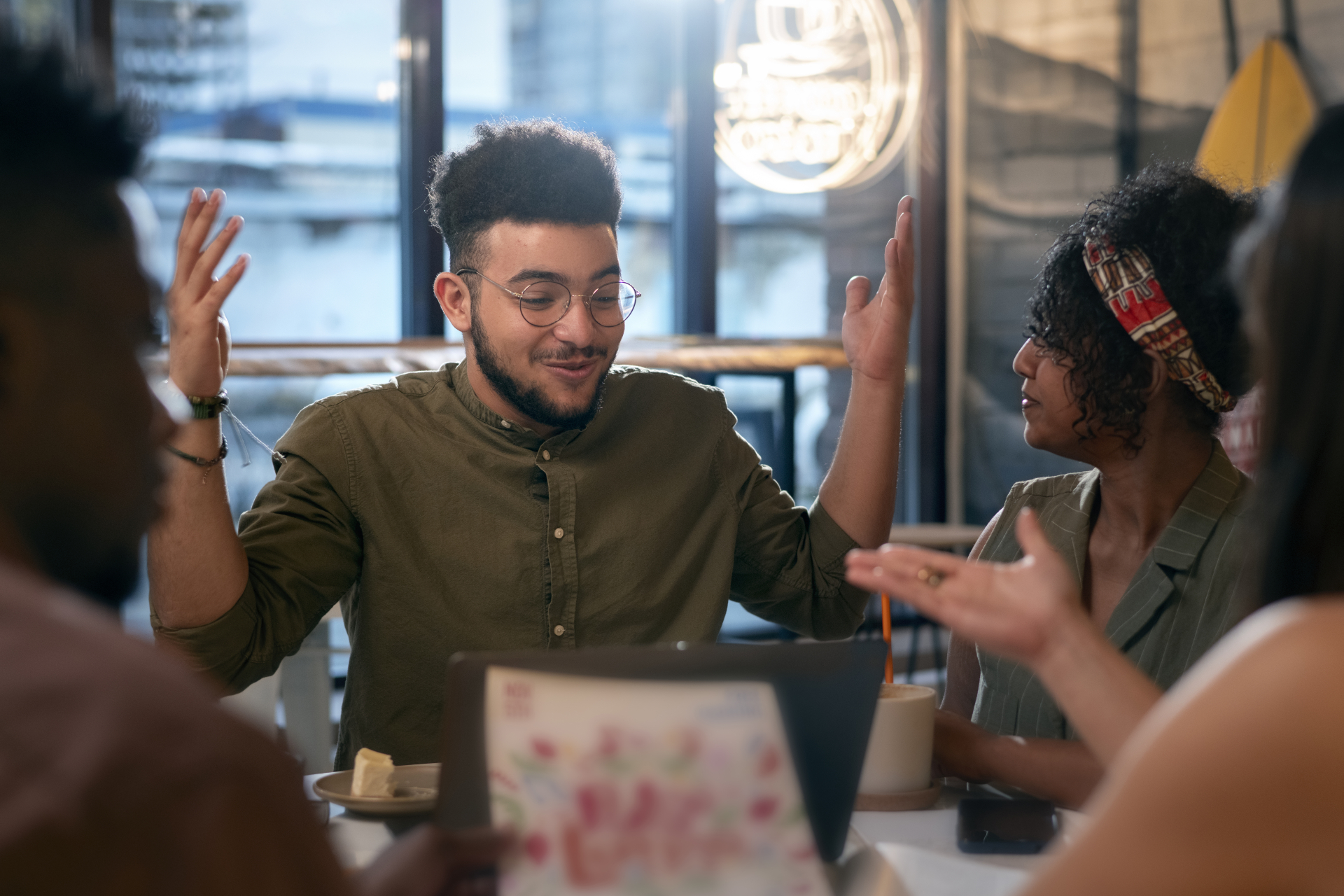 Establish your Executive Presence with the Power of Storytelling-1 Establish your Executive Presence with the Power of Storytelling-1