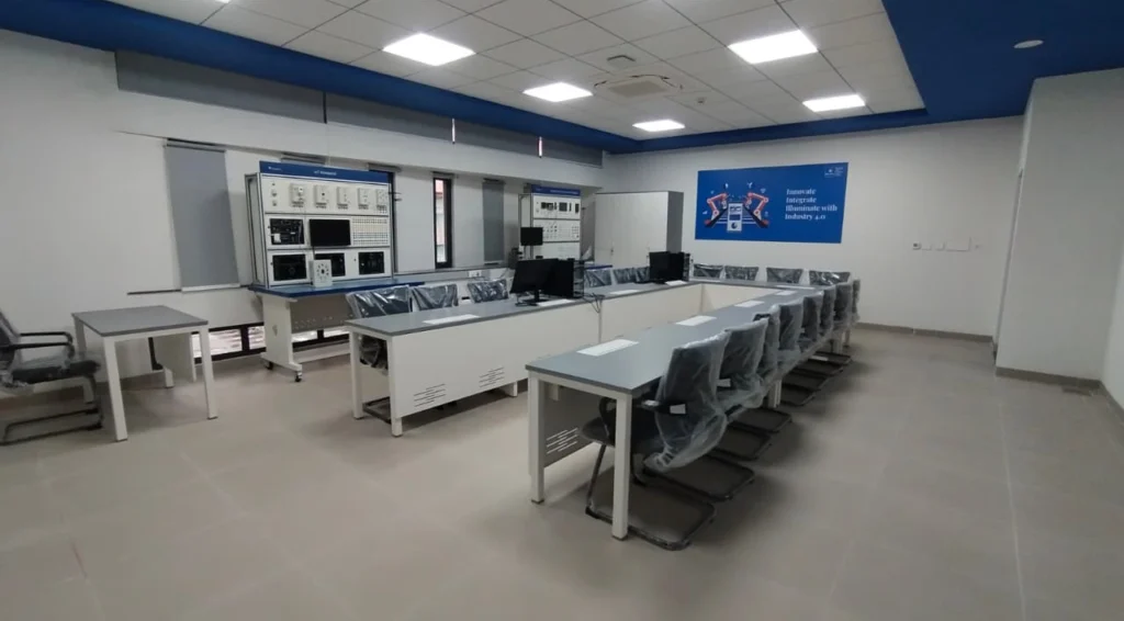V2-IoT Lab